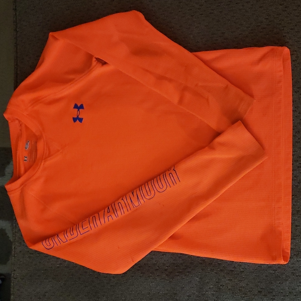 Under Armour long sleeve shirt